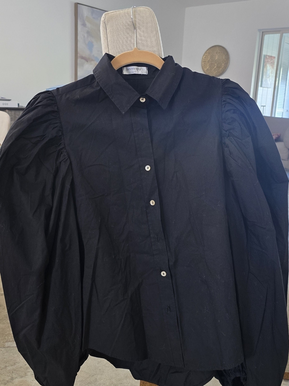 Women’s Black Button-Front Puff Sleeve Blouse